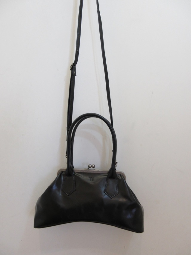 Y's YOHJI YAMAMOTO (ワイズ ヨウジヤマモト) 艶シワラザー反り