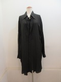 Y's YOHJI YAMAMOTO (ワイズ　ヨウジヤマモト) ストライプ製品洗いフロント2重ロングシャツ：ブラック