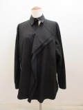 Y's YOHJI YAMAMOTO (ワイズ　ヨウジヤマモト) 100/2ブロード左前フラシ長袖ブラウス:ブラック