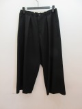 Y's YOHJI YAMAMOTO (ワイズ　ヨウジヤマモト) シワギャバ前タック太パンツ：ブラック