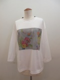 KEI Hayama PLUS(ケイハヤマプリュス) ジュンイイダ花柄プリントギザブレンド天竺長袖Tシャツ：ホワイト