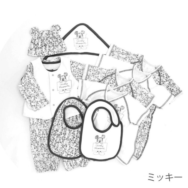 袴ロンパース
