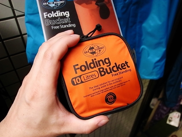 Sea To Summit　Folding Bucket