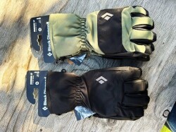 Black Diamond Mission LT Gloves