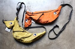 Ticket To The Moon SLING BAG プレミアム