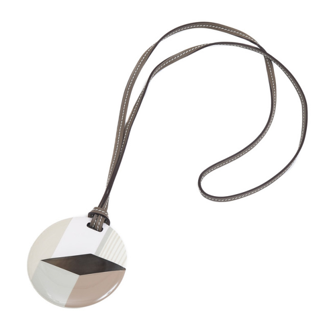 エルメス ミニマルシティ ペンダント ネックレス バッファローホーン  