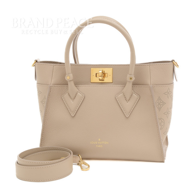 LOUIS VUITTON マヒナオンマイサイド　M21585 LOUIS VUITTON マヒナオンマイサイド M21585 Louis Vuitton On My Side