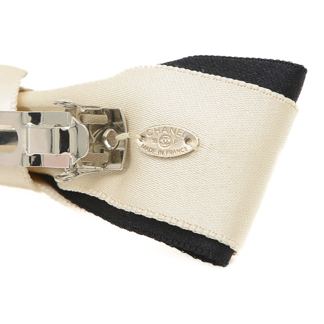 シャネル バレッタ リボン ココマーク ヘアアクセサリー ホワイト  