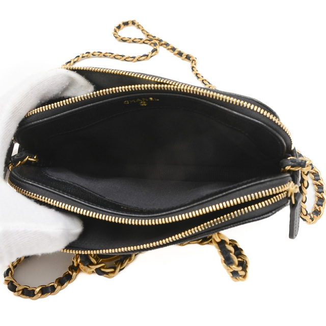 シャネル マトラッセ フォンケース チェーンウォレット キャビアスキン  