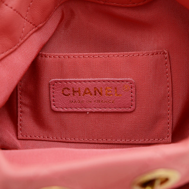 シャネル マトラッセ 巾着チェーンショルダーバッグ ラムスキン ピンク