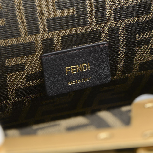 FENDI フェンディファーストスモール 8BP129 パイソン ブラック FENDI フェンディファーストスモール 8BP129 パイソン ブラック