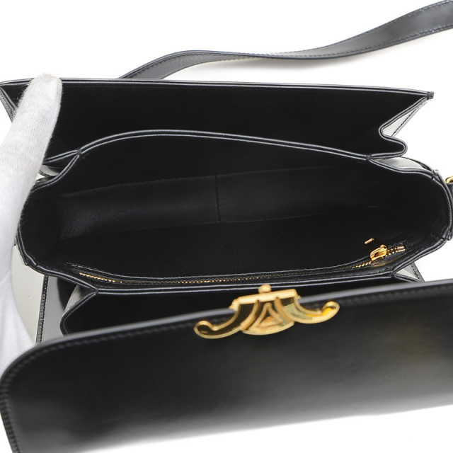 セリーヌ クラシック トリオンフ ショルダーバッグ カーフ