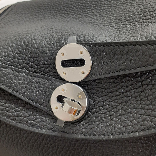 エルメス リンディ26 トリヨン ブラック シルバー金具 W刻印 HERMES 