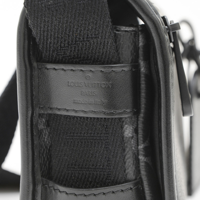 ルイヴィトン モノグラムエクリプス ボスフォール ウェアラブル