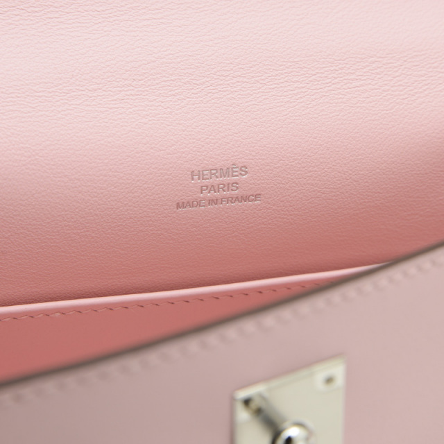 【新品未使用】 HERMES バスティア ローズサクラ シェーブル W刻印 エルメスコンスタンスミニ18 ローズサクラ パラジウム金具 Z刻印