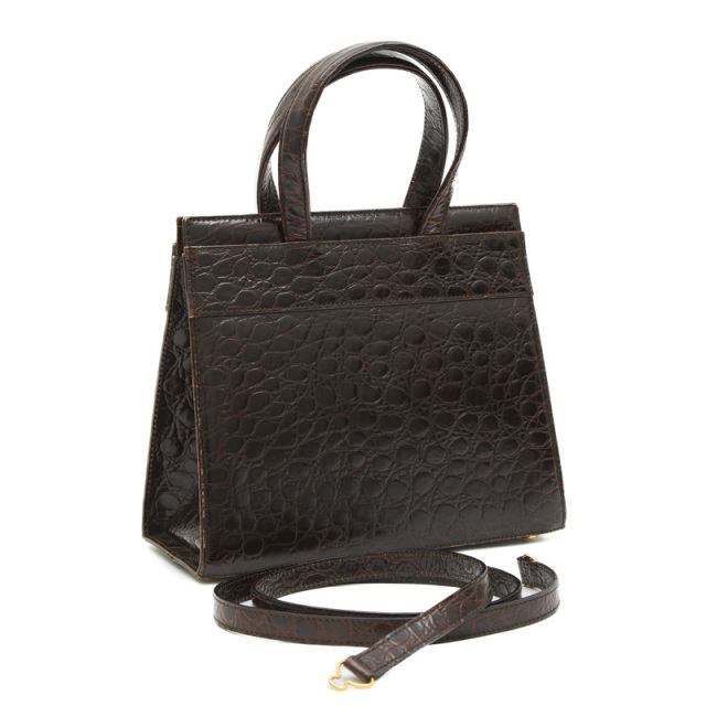 未使用フェラガモヴァラ　リボン　トゥクロコ型押し フェラガモ ヴァラ リボン 2WAYバッグ クロコ型押し レザー
