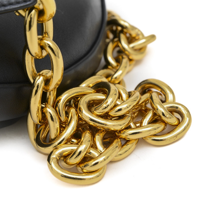 ボッテガヴェネタ ザ チェーンポーチ ショルダーバッグ レザー ボッテガヴェネタ ザ チェーンポーチ ショルダーバッグ レザー