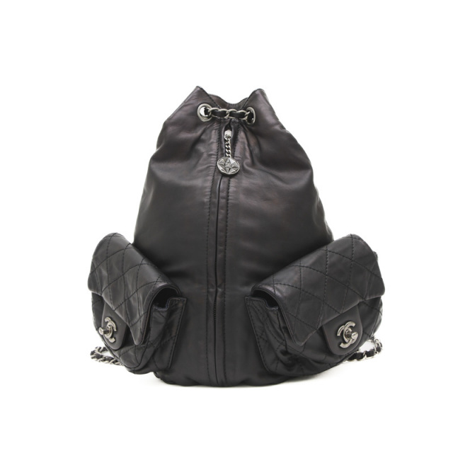 CHANELシャネル　マトラッセ　メティエダール　ラムスキンミニリュック　黒 シャネル マトラッセ メティエダール バックパック ラムスキン