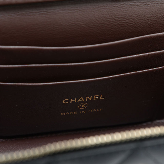 CHANEL 筒型　バニティバック シャネル/バニティバッグ/ヴァニティケース/マトラッセ/黒