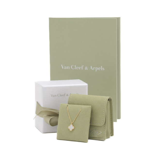 Van Cleef & Arpels ヴァンクリーフ&アーペル ネックレスケース ヴァンクリーフ&アーペル ネックレス ケース 空箱｜Yahoo!フリマ