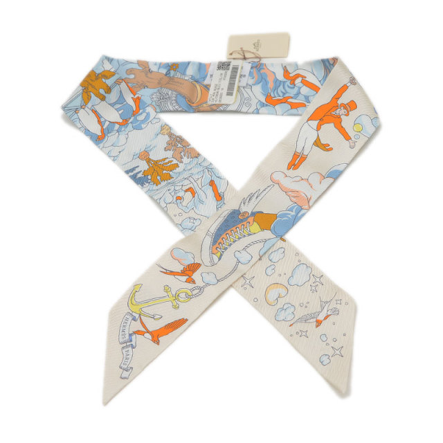 エルメス　ツイリー　私の雲　シルク100% エルメス ツイリー Sur Mon Nuage 私の雲 スカーフ シルク