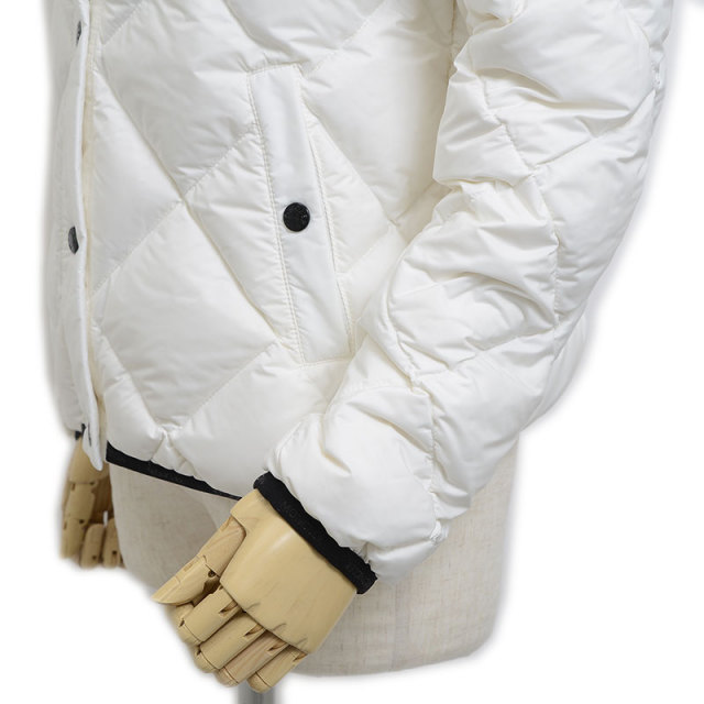 MONCLER モンクレール arvouin ショートダウンジャケット