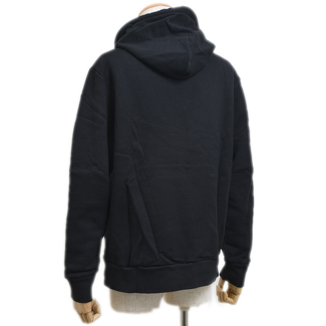 Louis Vuitton 22年春夏　ブラックプルオーバーパーカー　RM221 Louis Vuitton 22年春夏 ブラックプルオーバーパーカー RM221