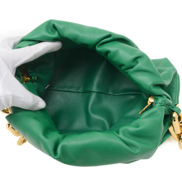 ボッテガヴェネタ ザ チェーンポーチ グリーン レザー 緑 ボッテガヴェネタ ザ チェーンポーチ ワンショルダー レザー