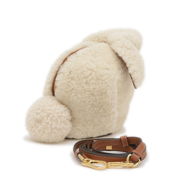 ロエベ バニー ミニバッグ ムートン アイボリー 121.67.T35 LOEWE