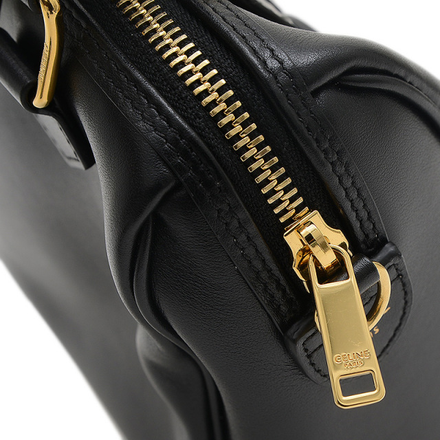 セリーヌ トリオンフ キュイル スモールボストン 2WAYバッグ