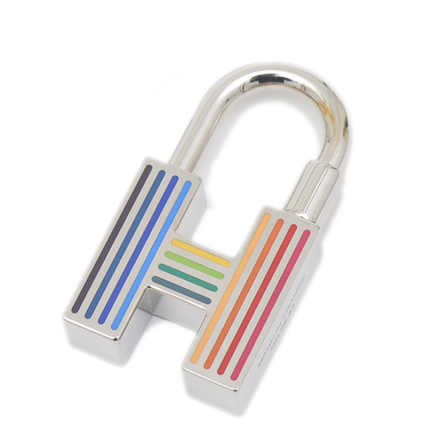 エルメス クイズ レインボー カデナ チャーム キーホルダー