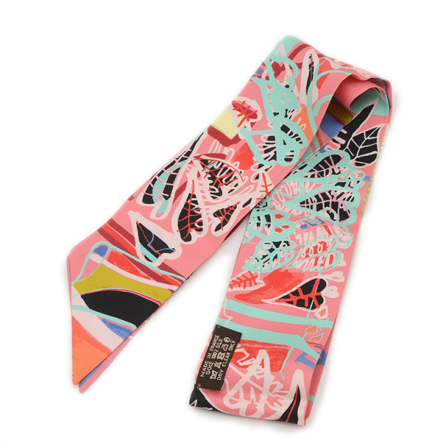 エルメスツイリー 熱帯のモダニズム エルメス ツイリー 熱帯のモダニズム Modernisme Tropical