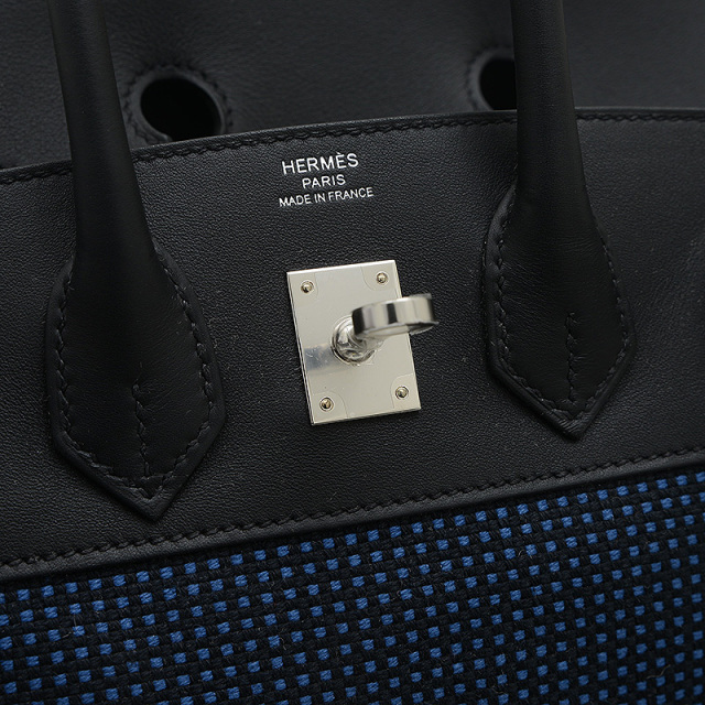 Ski★HERMES★エルメス/チャーム/カルメン【新品、パリ購入】 Ski☆HERMES☆エルメス/チャーム/カルメン【新品、パリ購入】 カルメン