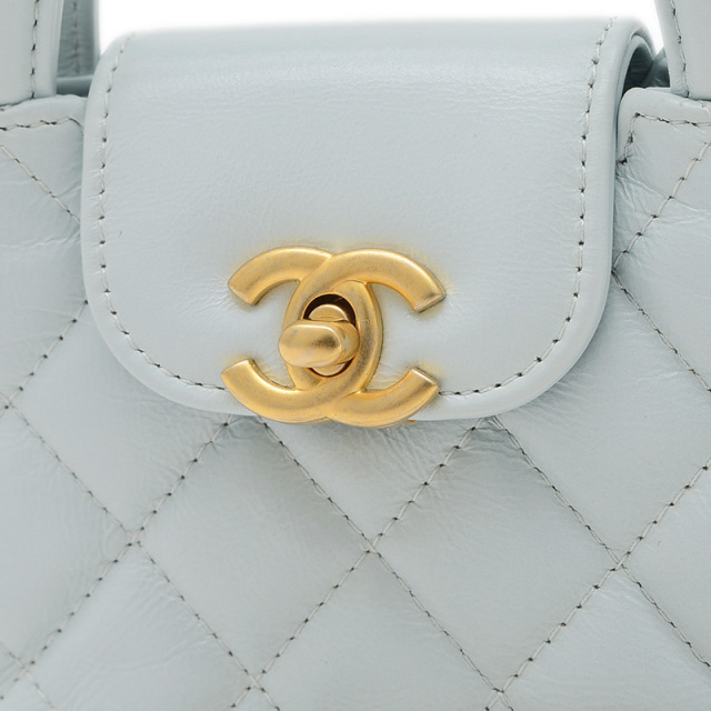 シャネル マトラッセ チェーンクラッチ 2WAYポーチ カーフスキン