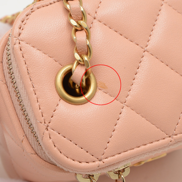 シャネル クラシック スモールバニティ チェーンショルダー