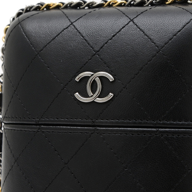 シャネル ココマーク フォンホルダー