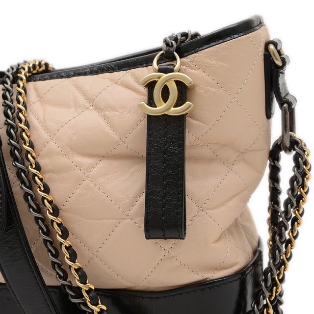 シャネル ガブリエル ドゥ ホーボー ショルダーバッグ レザー ベージュ