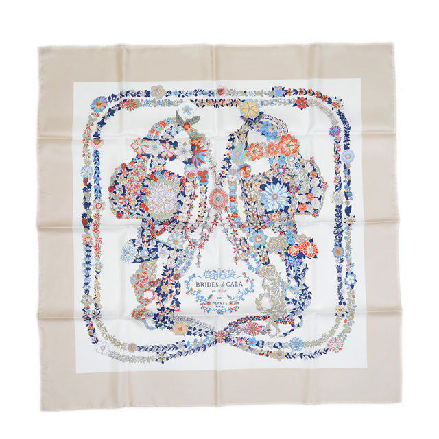 エルメス カレ90 BRIDES de GALA en Fleurs ブリッド ドゥ ガラ