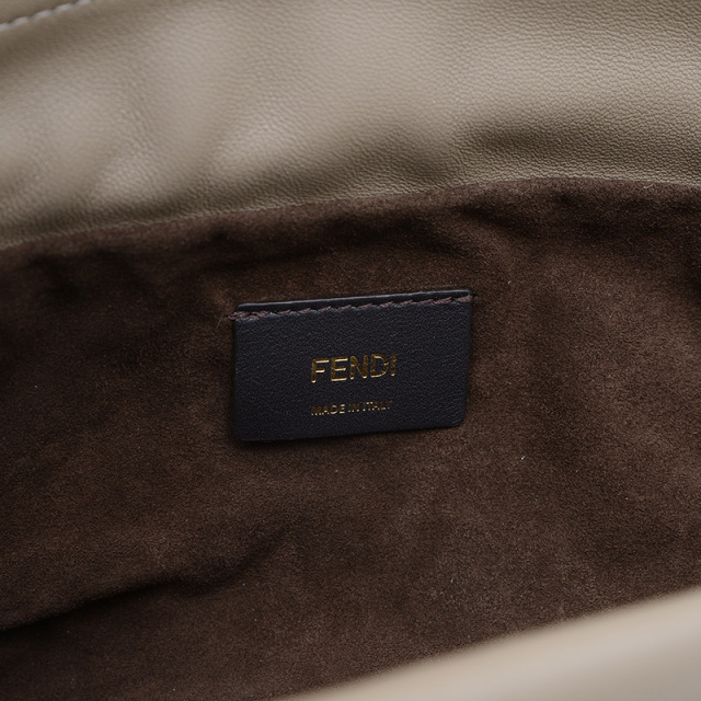 【美品】FENDI フェンディ ラッピー マンマバケットベージュ系マルチカラー 美品】FENDI フェンディ ラッピー マンマバケットベージュ系