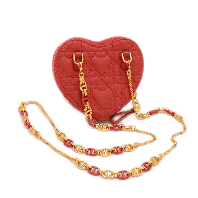 「赤」DIORリボンハート1ロール F/W 2023 Small Lady D-Joy Bag | Authentic & Vintage | ReSee