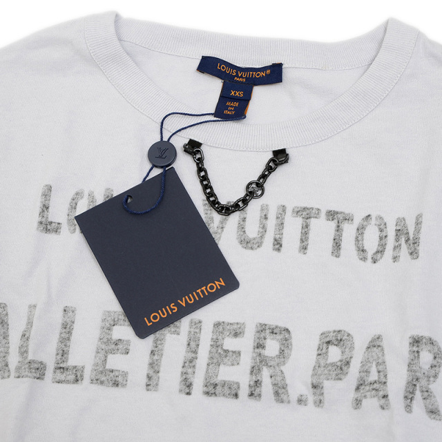 【シンプルお洒落♪】Louis Vuitton★シグネチャーTシャツ 日常にラグジュアリーを♪【Louis Vuitton】シグネチャーTシャツ