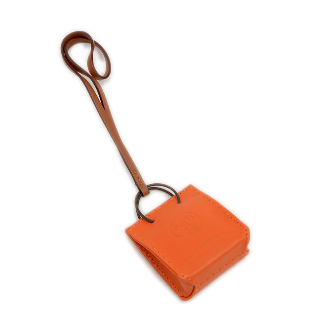 最終価格　HERMES サックオランジュ　バッグチャーム　エルメス エルメス サックオランジュ バッグチャーム オレンジ Y刻印 HERMES