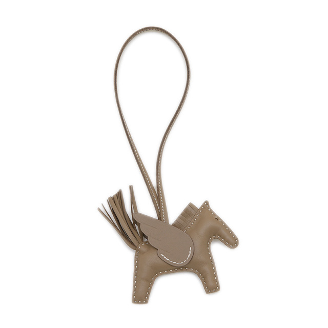 新品未使用♡ K刻印 エルメス　チャーム　ソーエトゥープ　ロデオ　PM エルメス ロデオ ペガサスPM バッグチャーム エトゥープ K刻印 HERMES