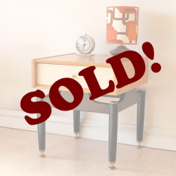 G-plan・ジープラン・ベッドサイドキャビネット・サイドテーブル