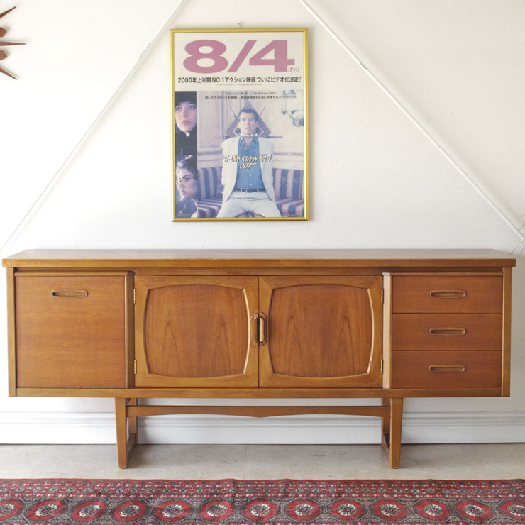 イギリス・サイドボード・チーク・ビンテージ・アンティーク・テレビボード・北欧