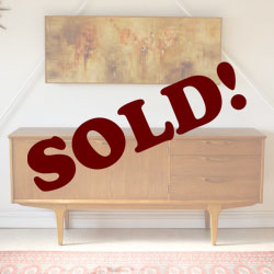 ジェンティーク・サイドボード・ビンテージ・チーク・アンティーク