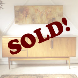 マッキントッシュ・サイドボード・チーク・ビンテージ・ミッドセンチュリー・アンティーク・北欧