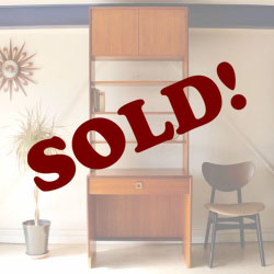 ジープラン　G-PLAN ミッドセンチュリー ウッドデスク チーク イギリス製G-planジープランビンテージデスク【チーク】机・本棚・収納