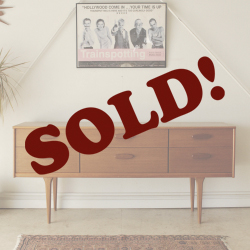 サイドボード・チェスト・オースティンスイート・チーク・収納・ビンテージ・アンティーク・北欧・イギリス