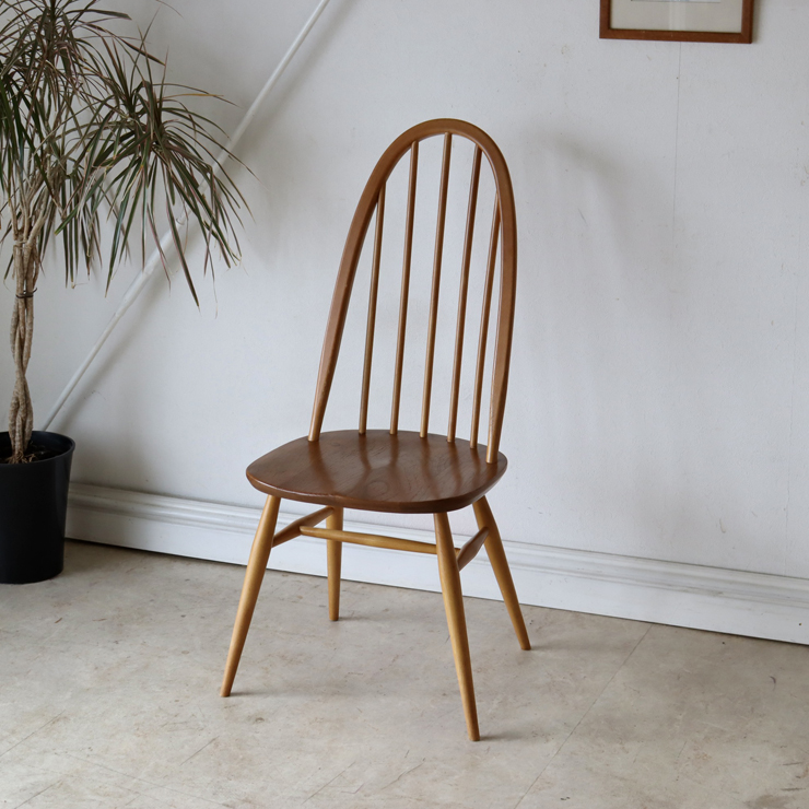 アーコール（ERCOL）製ビンテージのクエーカーチェア